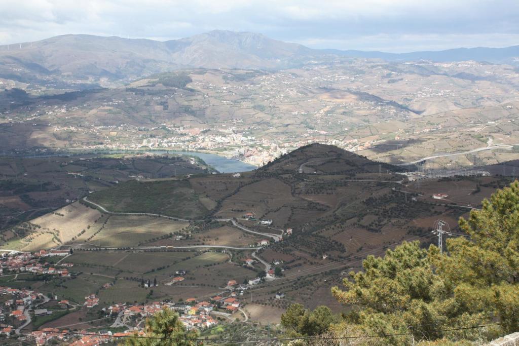 Outros Tempos - Turismo De Aldeia Hotel Aricera Eksteriør billede